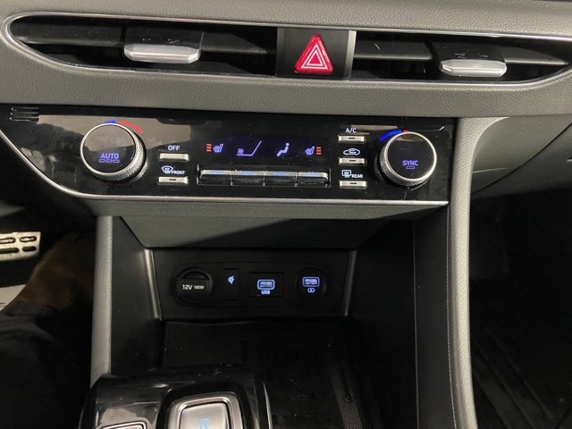 Used 2020 Hyundai Sonata SEL Plus w/ Tech Package image 25