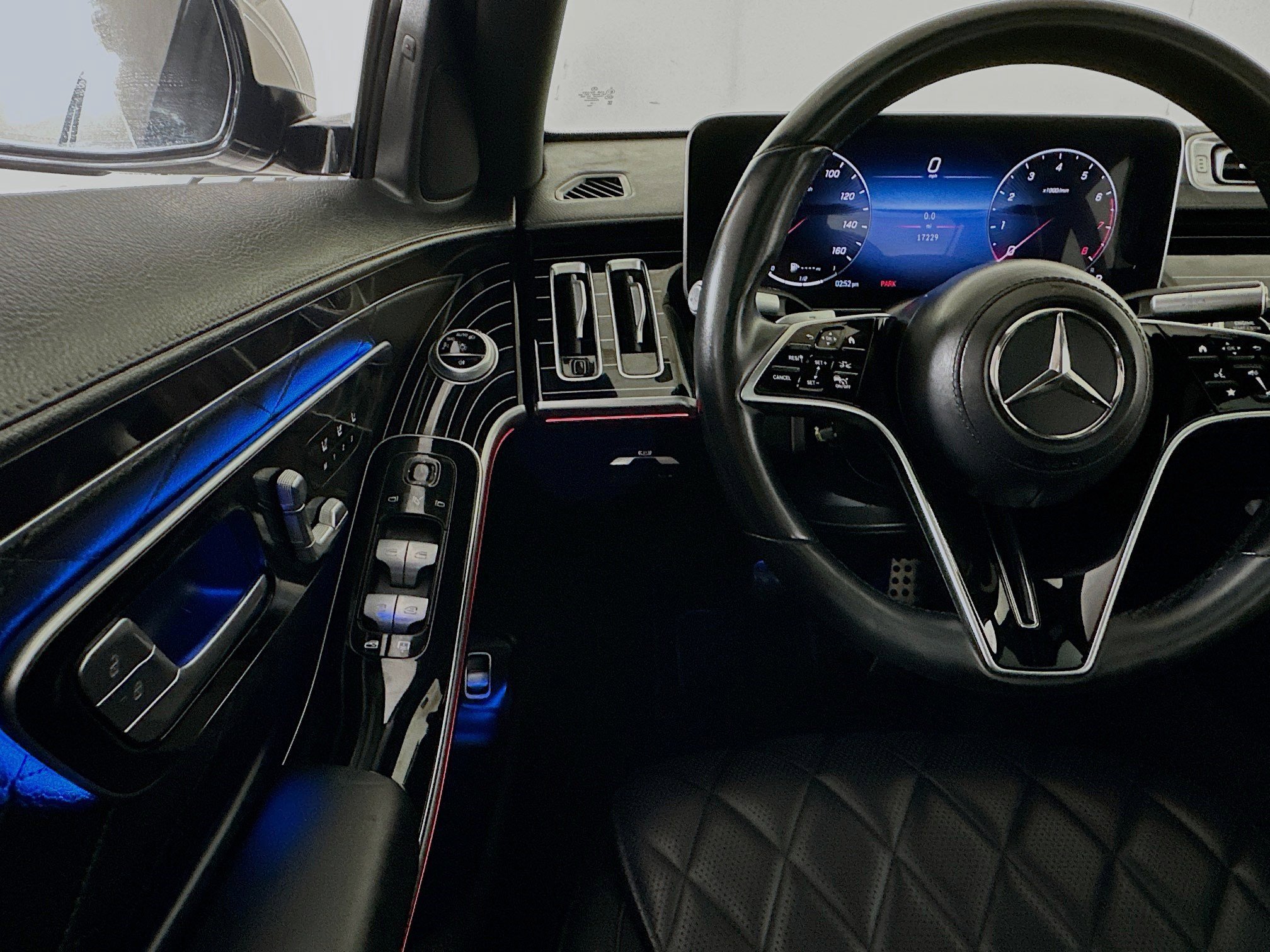 Used 2023 Mercedes-Benz S 580 4MATIC Sedan image 10