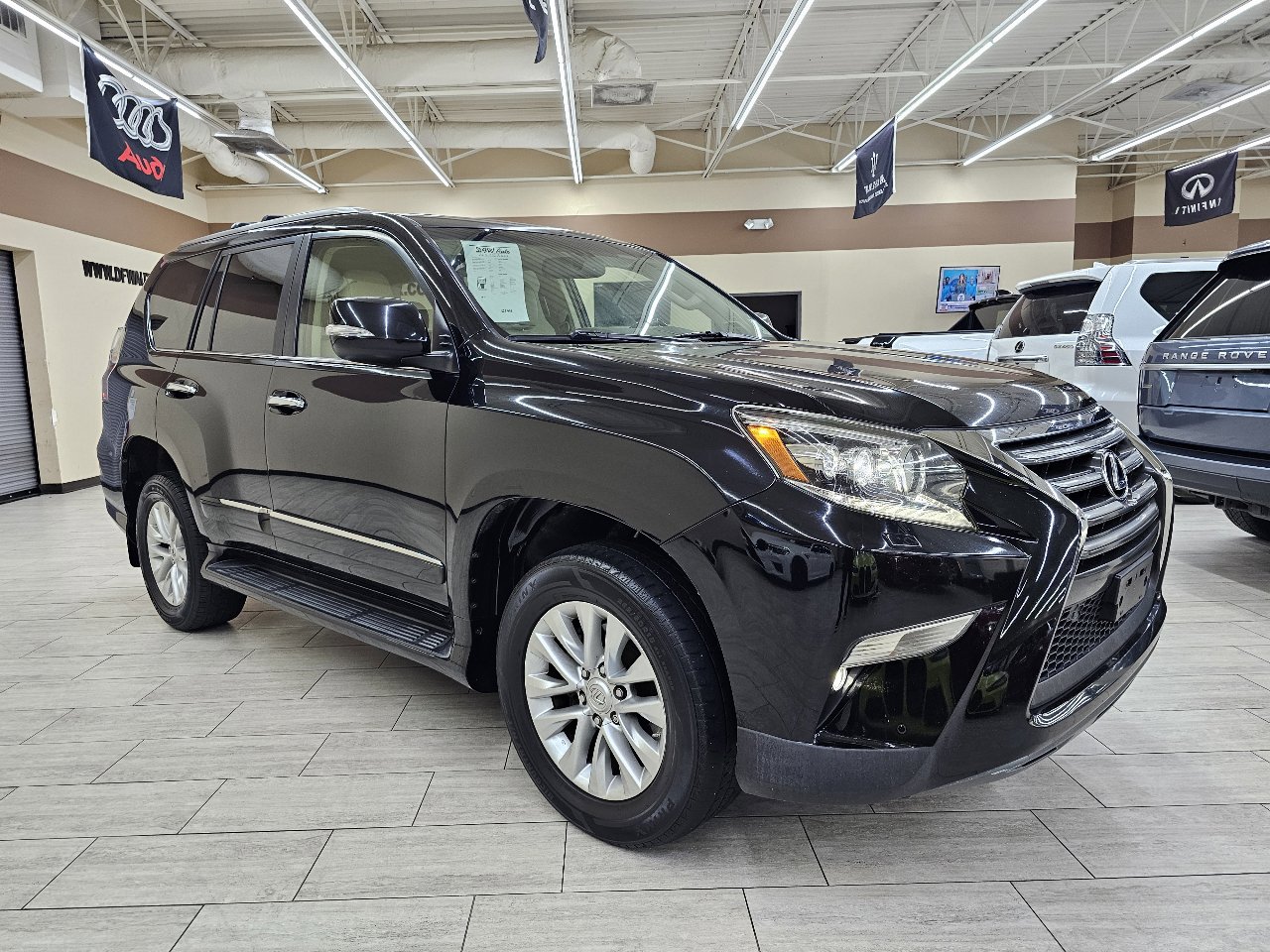 Used 2017 Lexus GX 460 Premium image 5