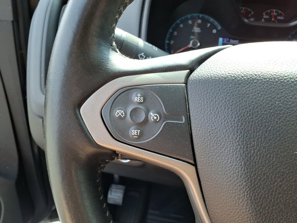 Used 2018 Chevrolet Colorado Z71 image 25