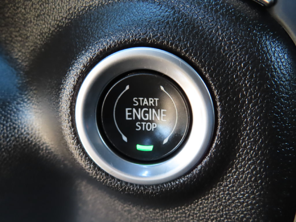 Used 2020 Chevrolet Silverado 1500 LT w/ All-Star Edition AWD/4WD image 9