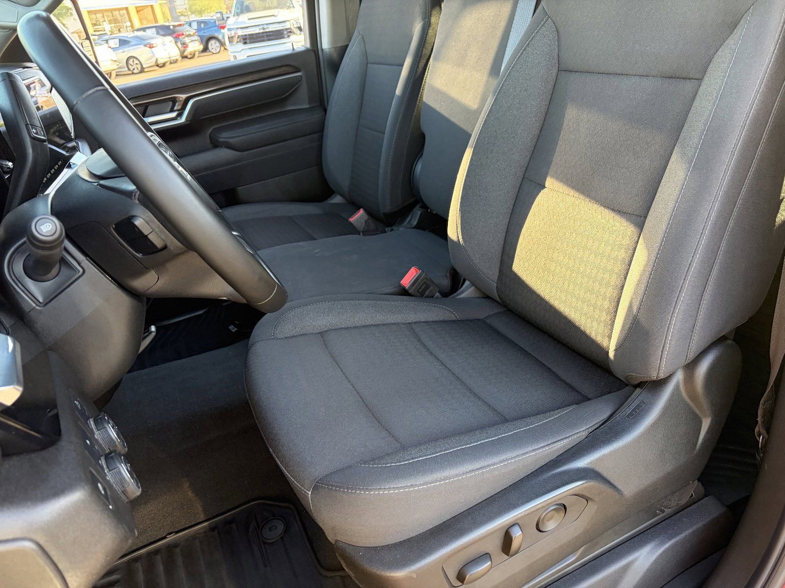 Certified 2025 Chevrolet Silverado 2500 LT w/ Convenience Package AWD/4WD image 21