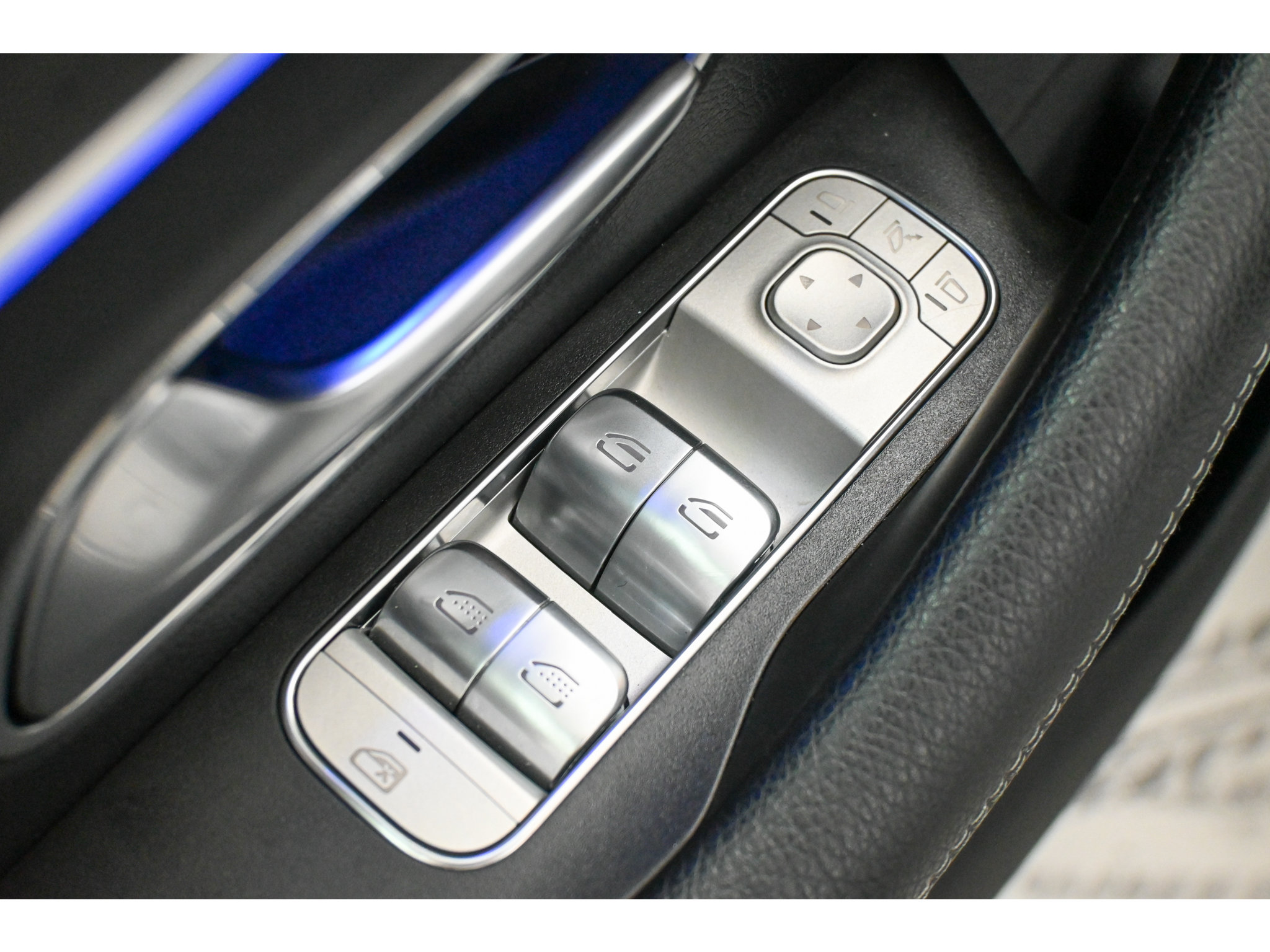 Used 2021 Mercedes-Benz GLS 580 4MATIC image 36