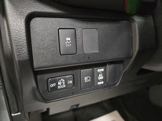 Used 2020 Toyota Tacoma TRD Off-Road image 15