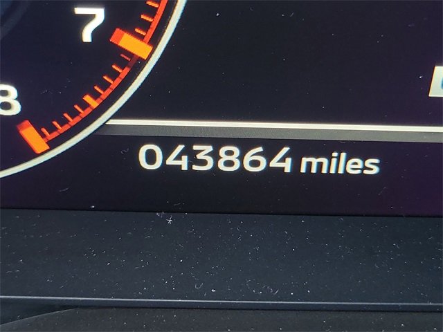 Used 2022 Mitsubishi Outlander SEL image 11