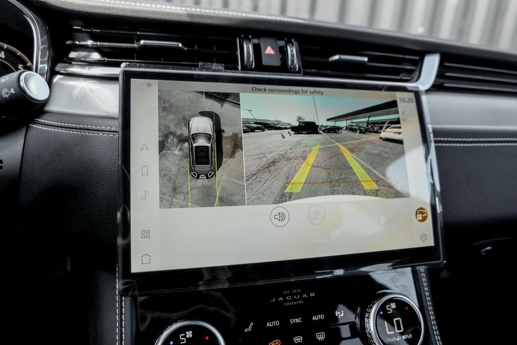 Used 2025 Jaguar F-PACE R-Dynamic S image 13