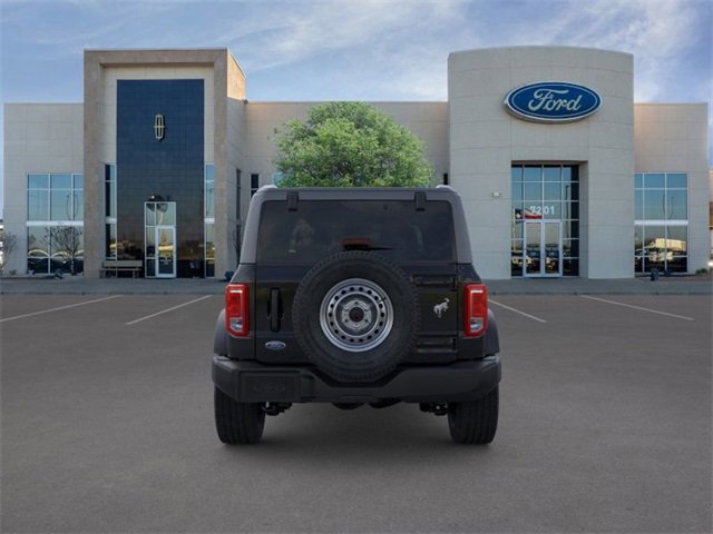 New 2025 Ford Bronco Base image 5