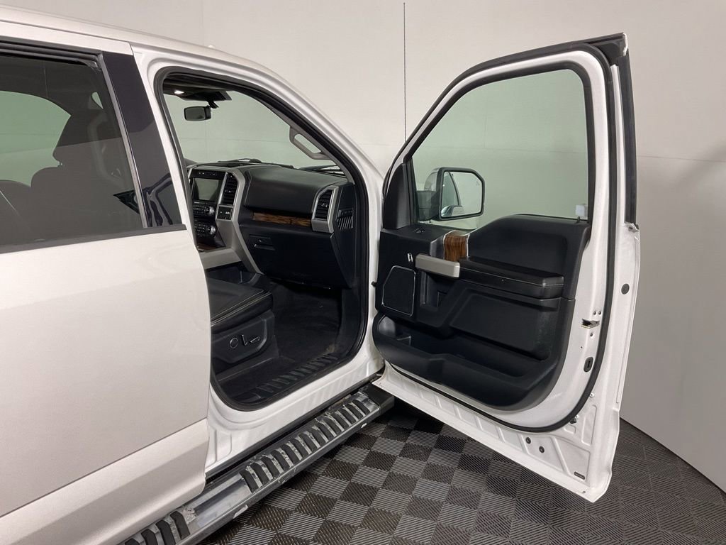 Used 2018 Ford F150 Lariat w/ Equipment Group 502A Luxury AWD/4WD image 37