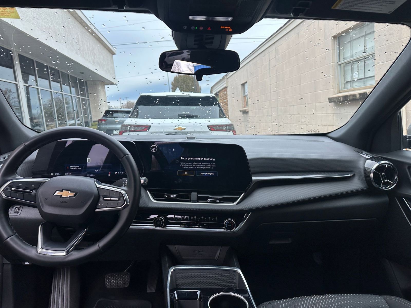 Used 2025 Chevrolet Equinox LT image 32