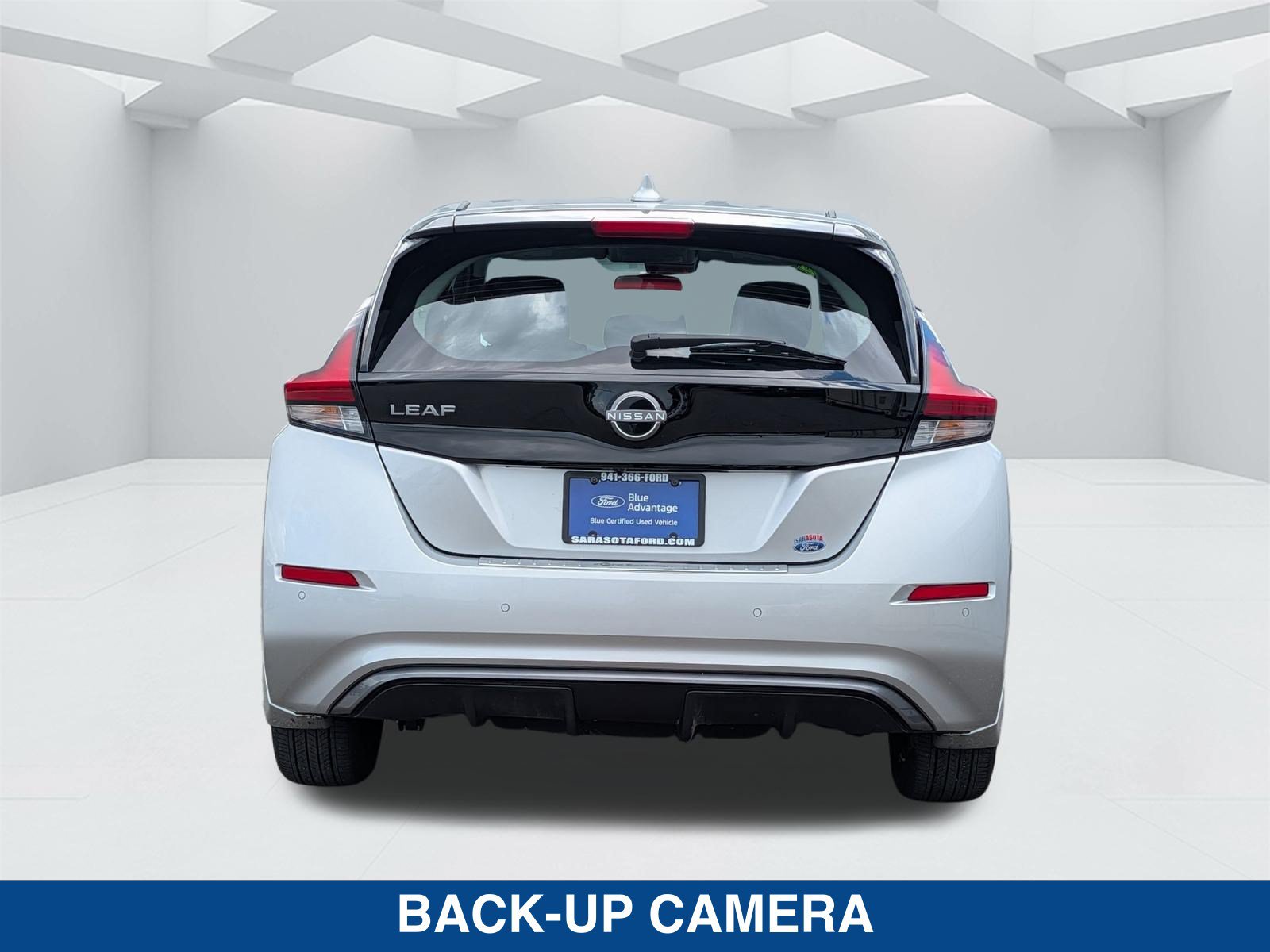 Used 2025 Nissan Leaf S w/ Protection Package FWD image 6