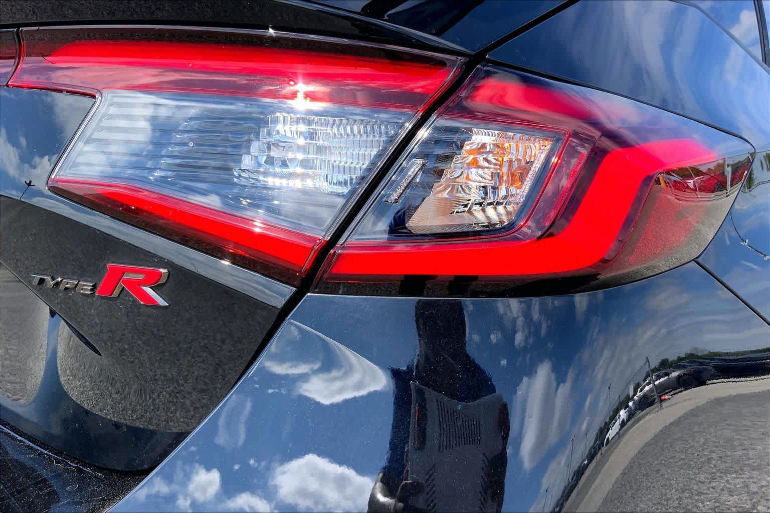 Used 2024 Honda Civic Type R image 10
