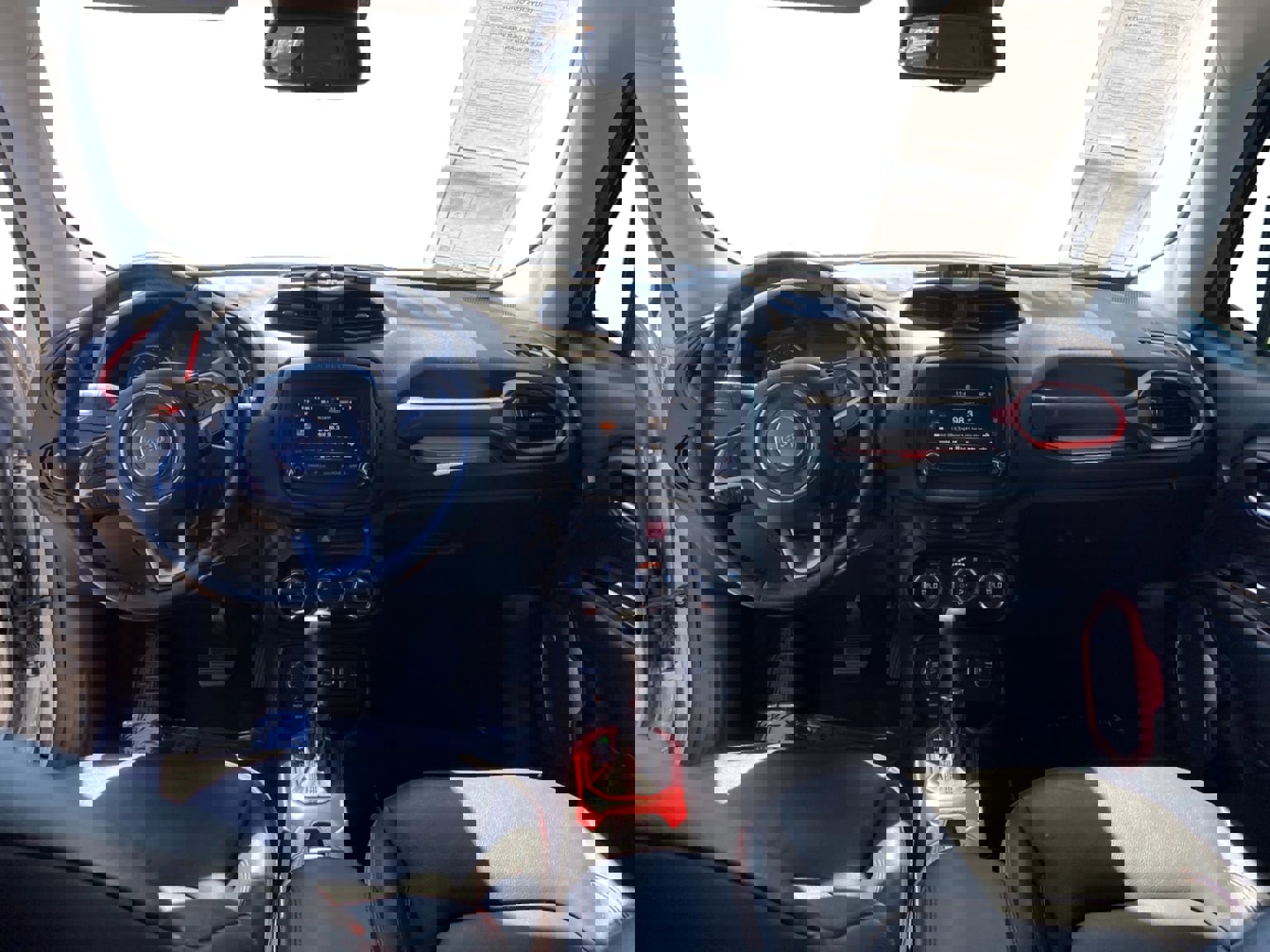 Used 2016 Jeep Renegade Trailhawk w/ Premium Trailhawk Package image 12