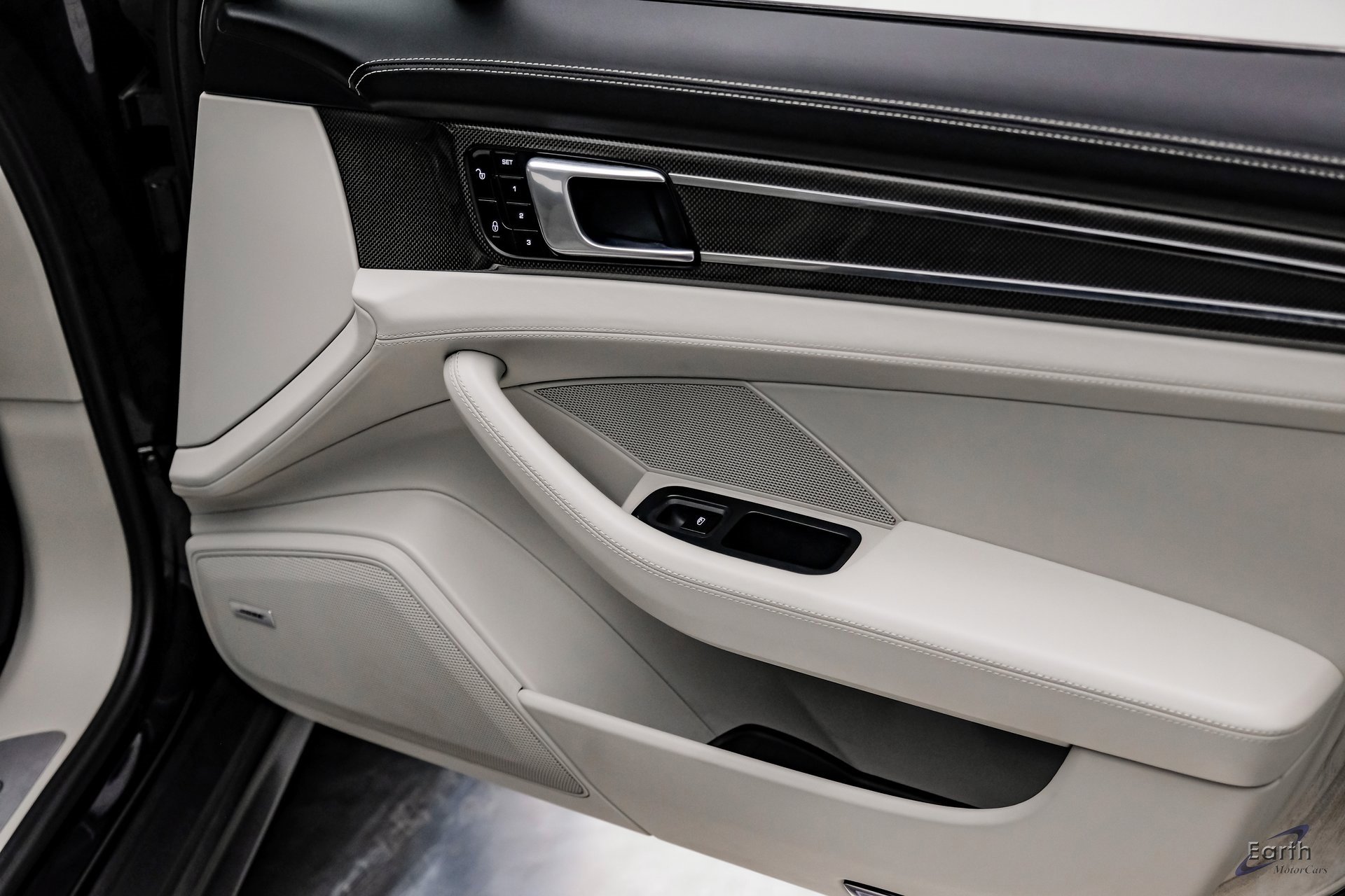 Used 2018 Porsche Panamera Turbo Sport Turismo image 80