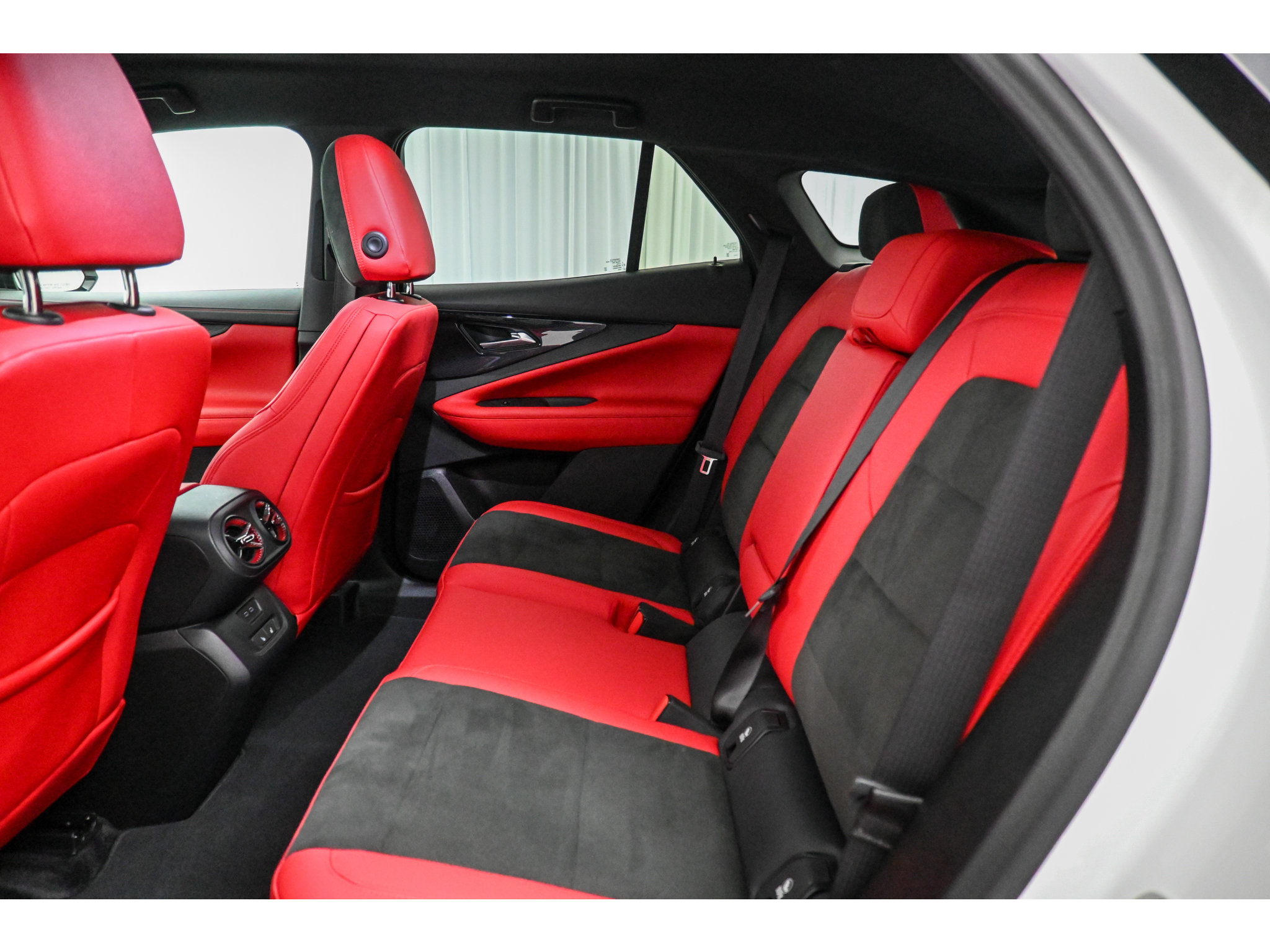 Used 2024 Chevrolet Blazer EV RS AWD/4WD image 26