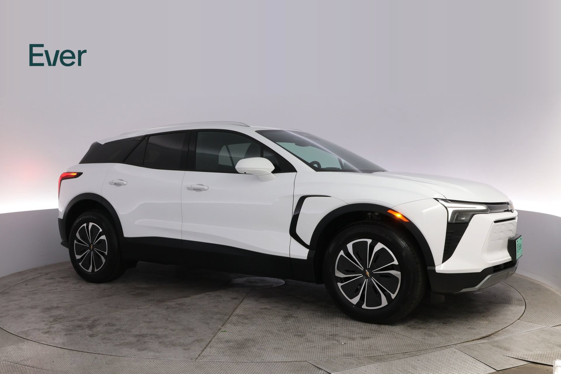 Used 2024 Chevrolet Blazer EV LT AWD/4WD image 14