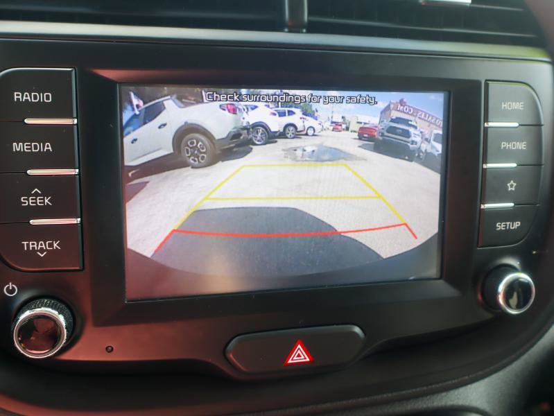 Used 2021 Kia Soul LX FWD image 19