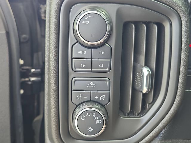 Certified 2020 Chevrolet Silverado 1500 Custom Trail Boss w/ Custom Convenience Package image 22