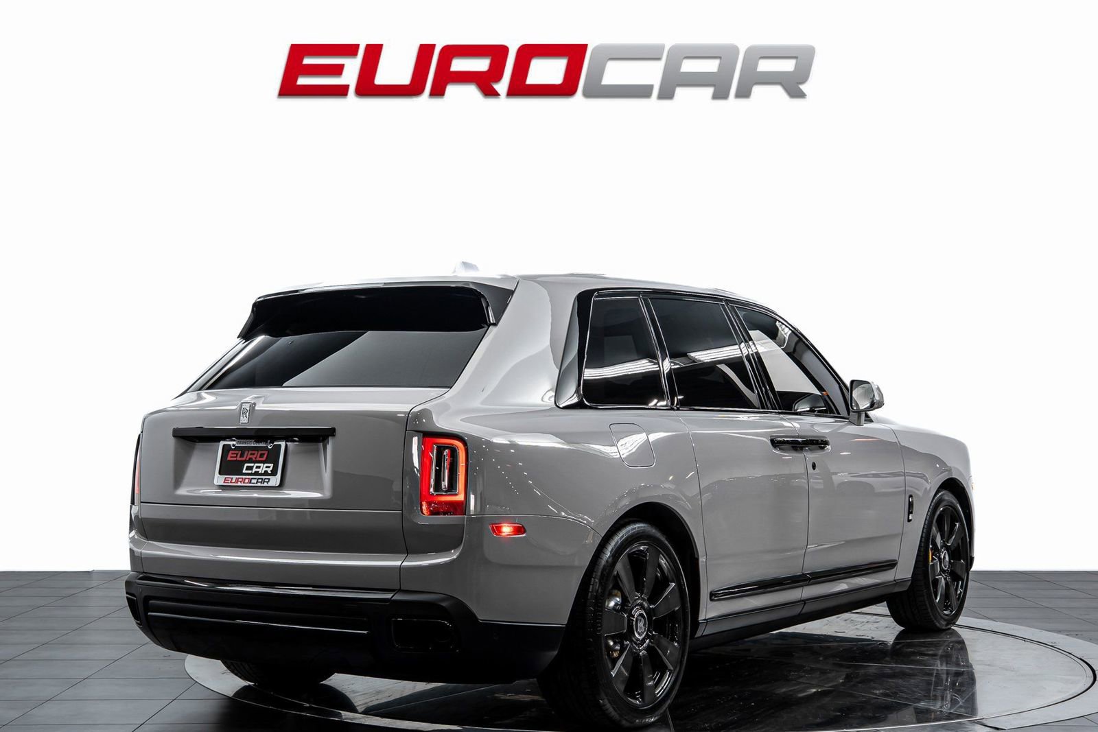 Used 2024 Rolls-Royce Cullinan AWD/4WD image 6