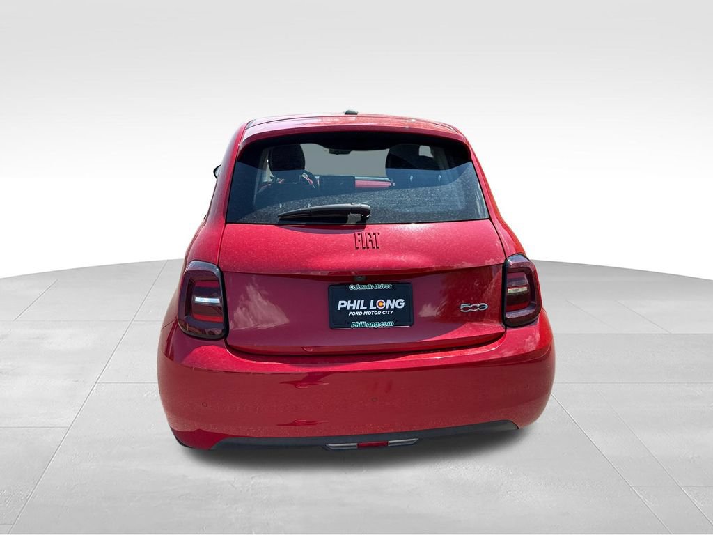 Used 2024 FIAT 500 e (RED) FWD image 7