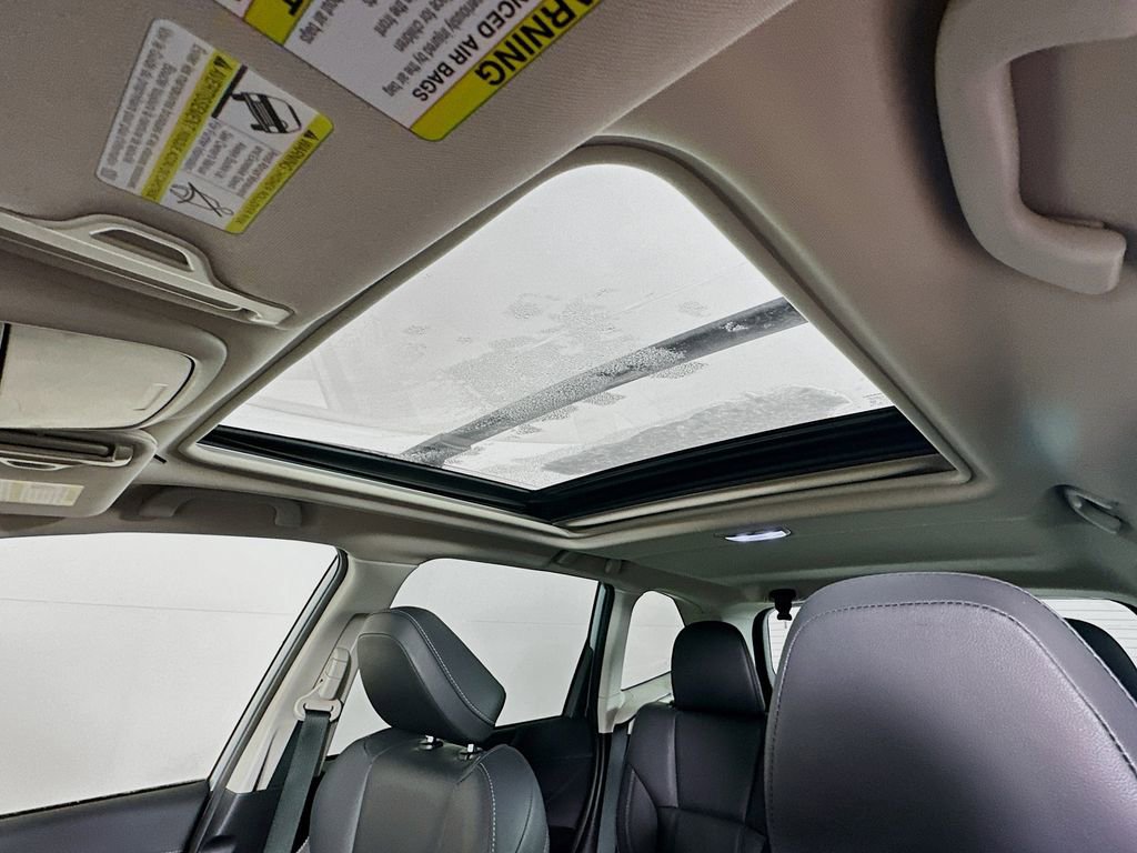 Used 2023 Subaru Forester Limited image 30