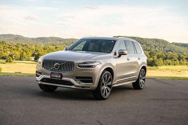 Used 2023 Volvo XC90 B6 Ultimate AWD/4WD image 12
