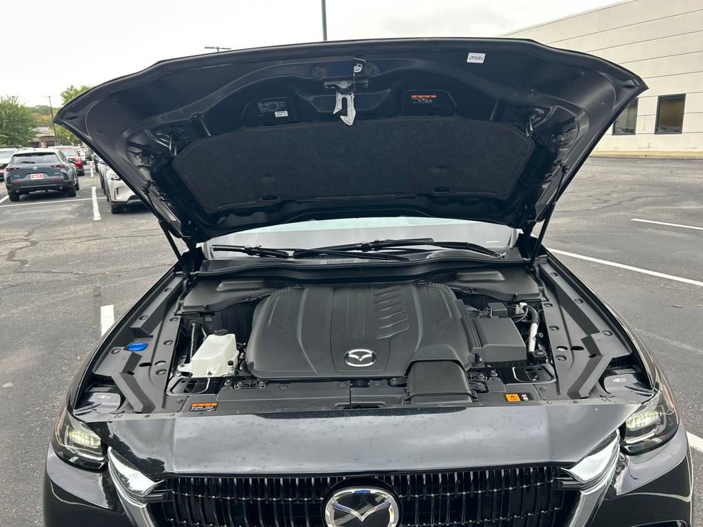 Certified 2025 MAZDA CX-90 3.3 Turbo w/ Premium Plus Pkg image 14