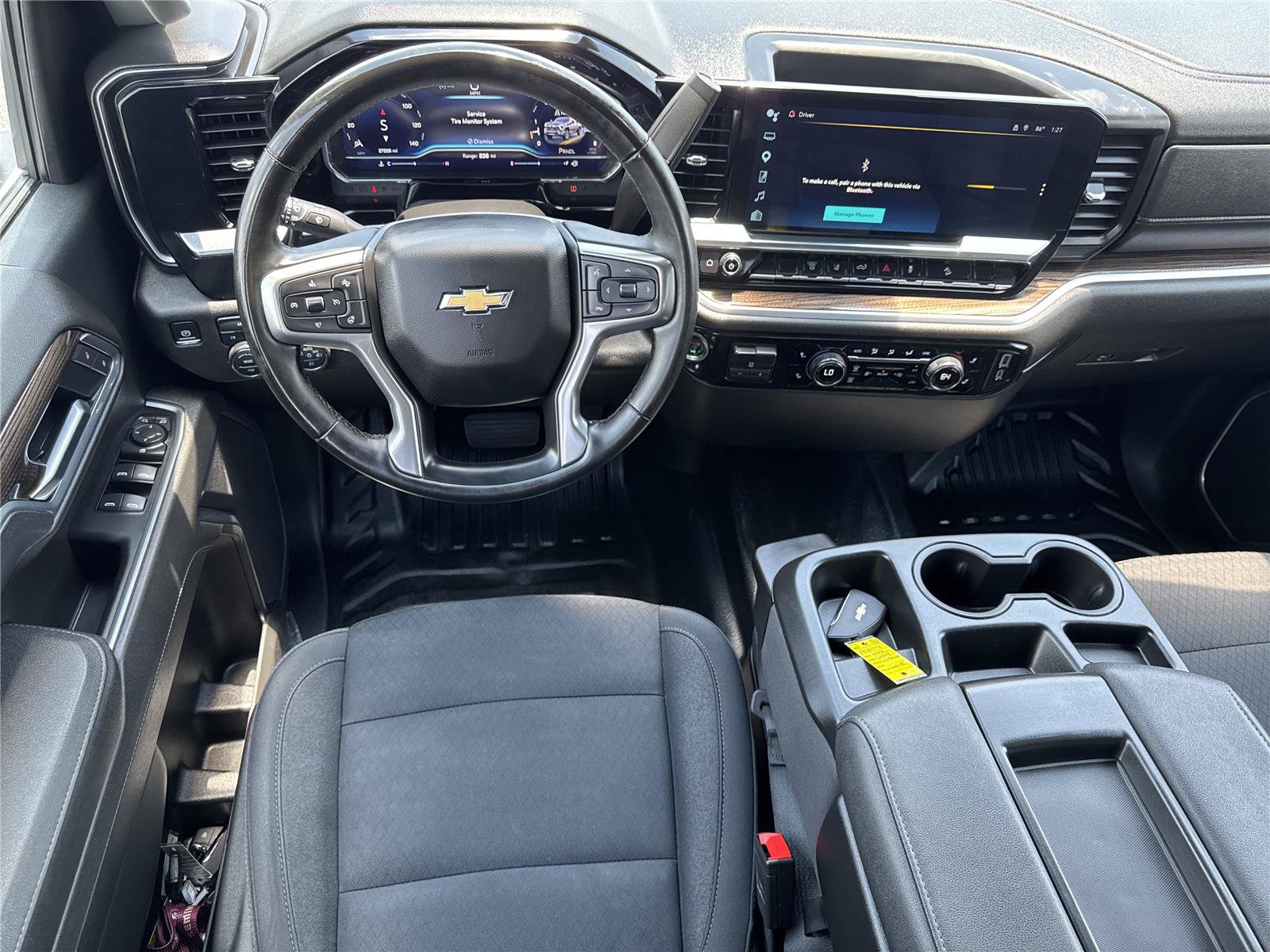 Used 2025 Chevrolet Silverado 2500 LT w/ Convenience Package AWD/4WD image 15