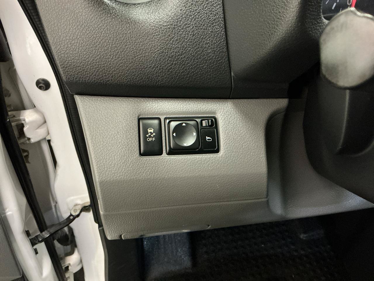 Used 2019 Nissan NV200 SV w/ Navigation Package FWD image 14