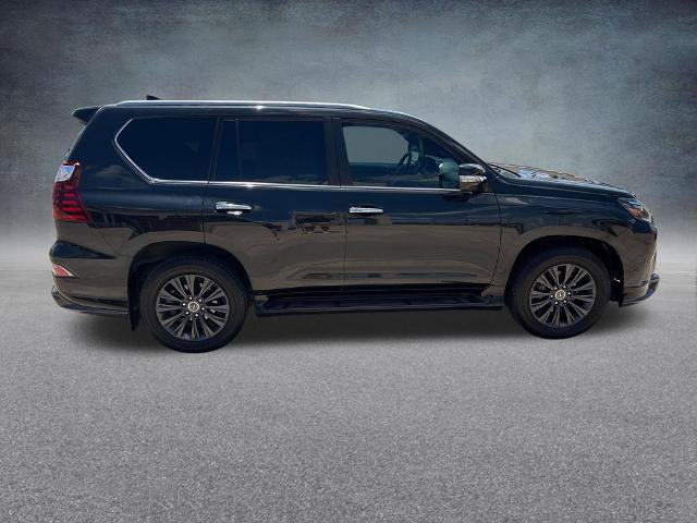 Used 2022 Lexus GX 460 Luxury w/ Sport Design Package AWD/4WD image 6