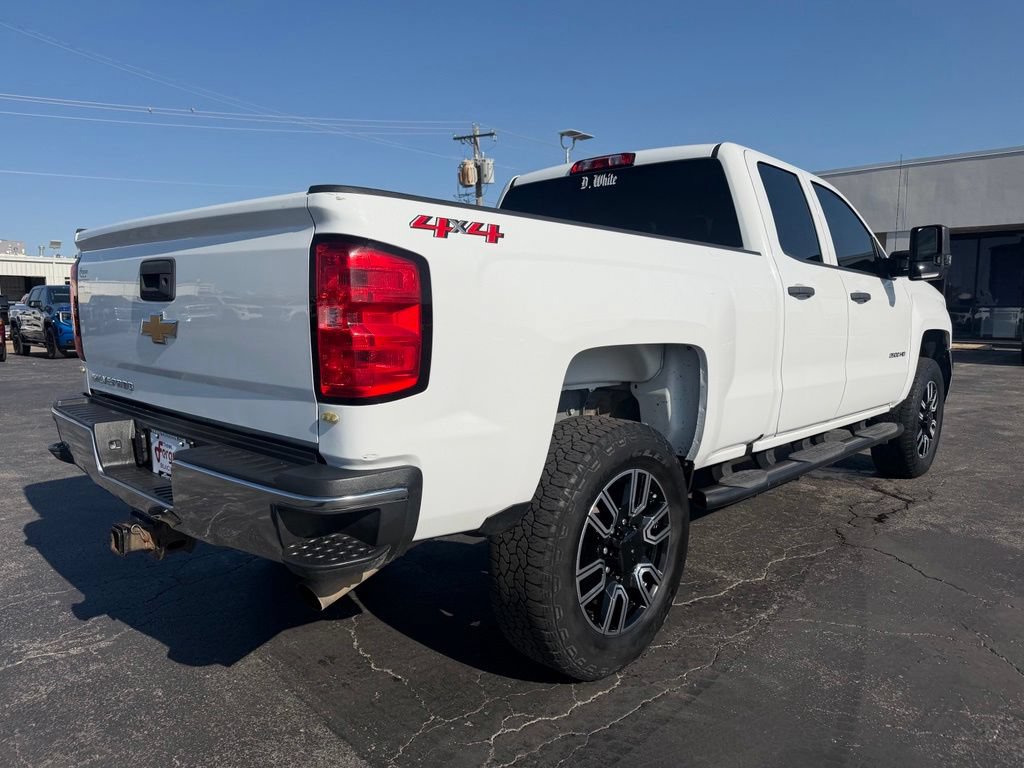 Used 2019 Chevrolet Silverado 2500 W/T AWD/4WD image 3