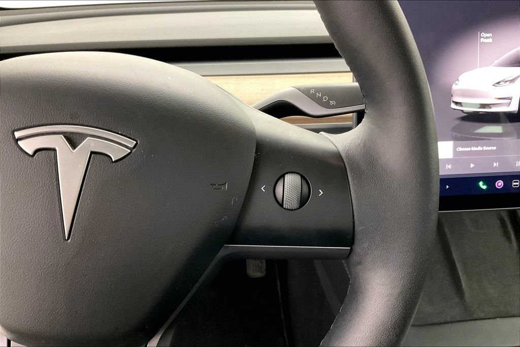 Used 2022 Tesla Model 3 Long Range AWD/4WD image 12