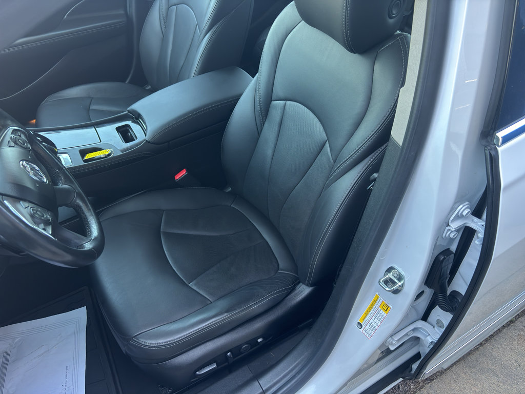 Used 2017 Buick LaCrosse Premium w/ Sun and Shade Package AWD/4WD image 9