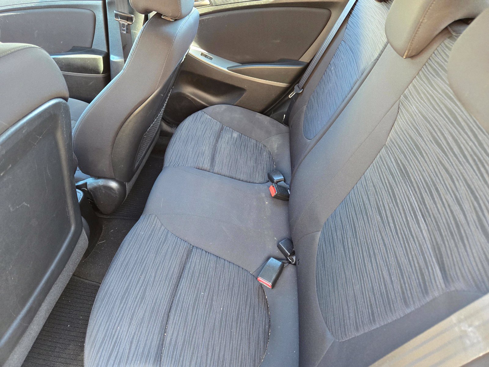 Used 2016 Hyundai Accent SE FWD image 11
