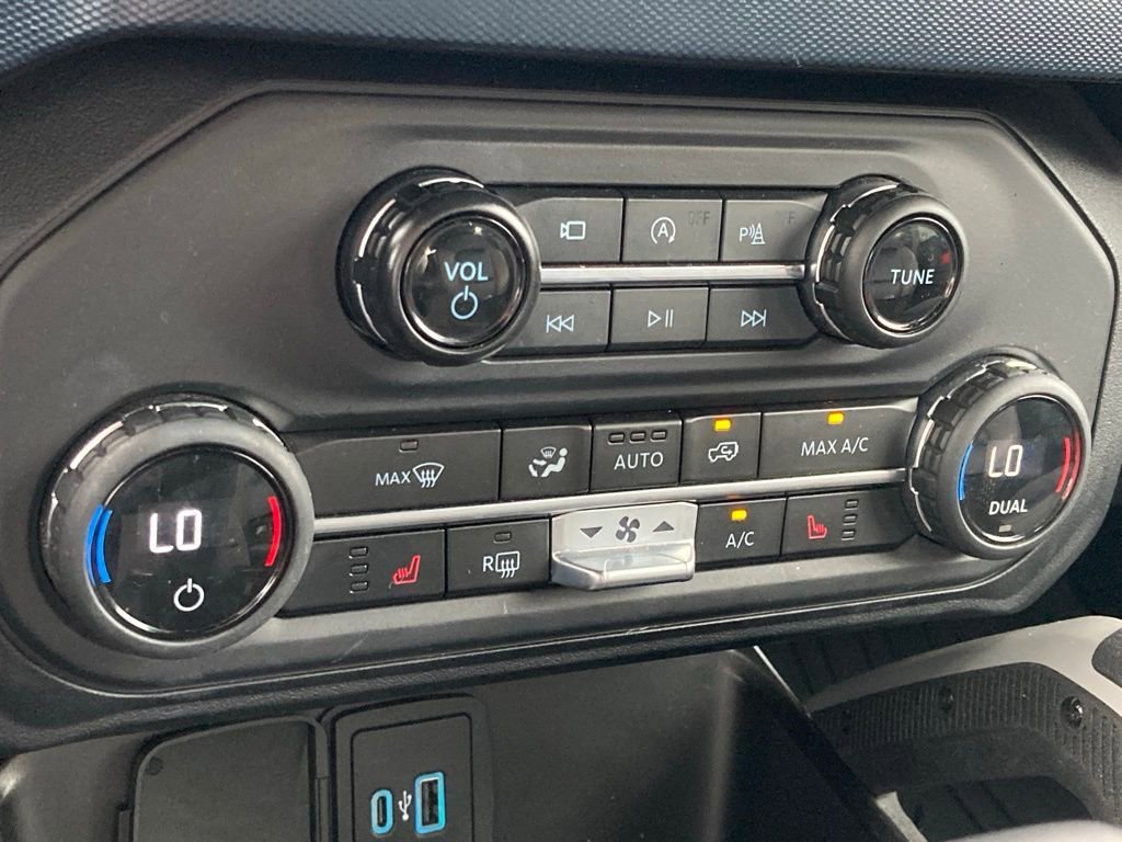 Used 2023 Ford Bronco Outer Banks AWD/4WD image 24