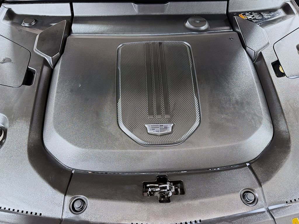 Used 2024 Cadillac Lyriq Luxury image 32