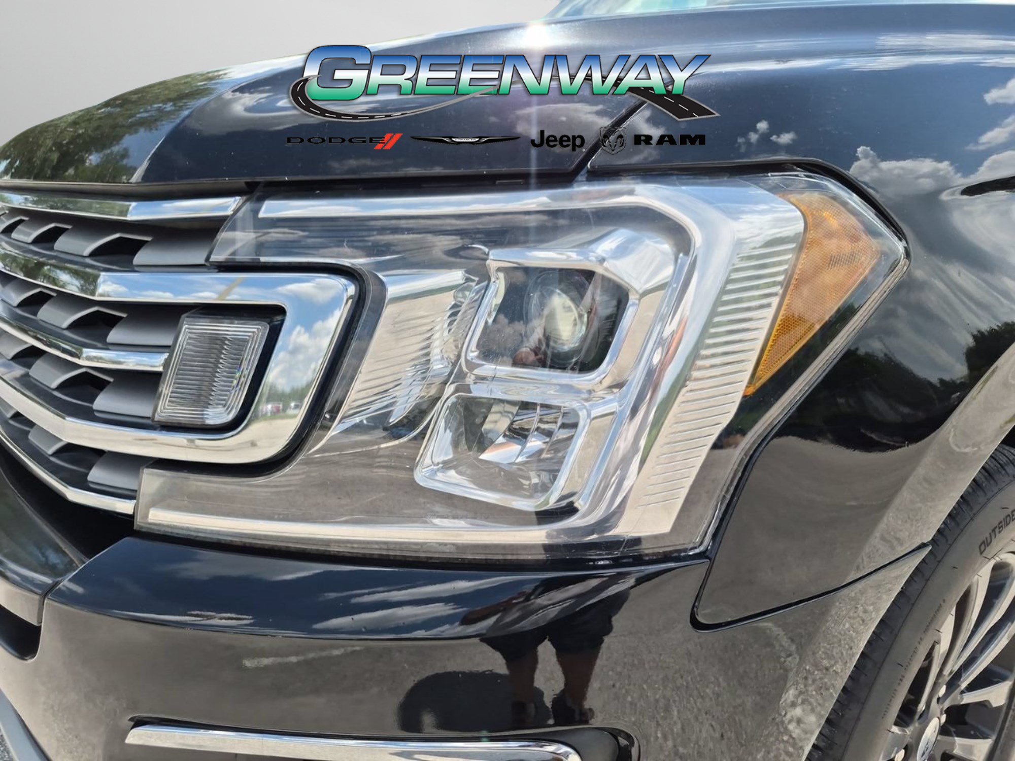 Used 2021 Ford Expedition Max Limited RWD image 29