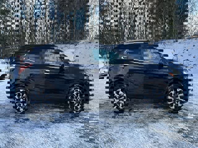 Used 2021 Buick Encore Preferred image 3