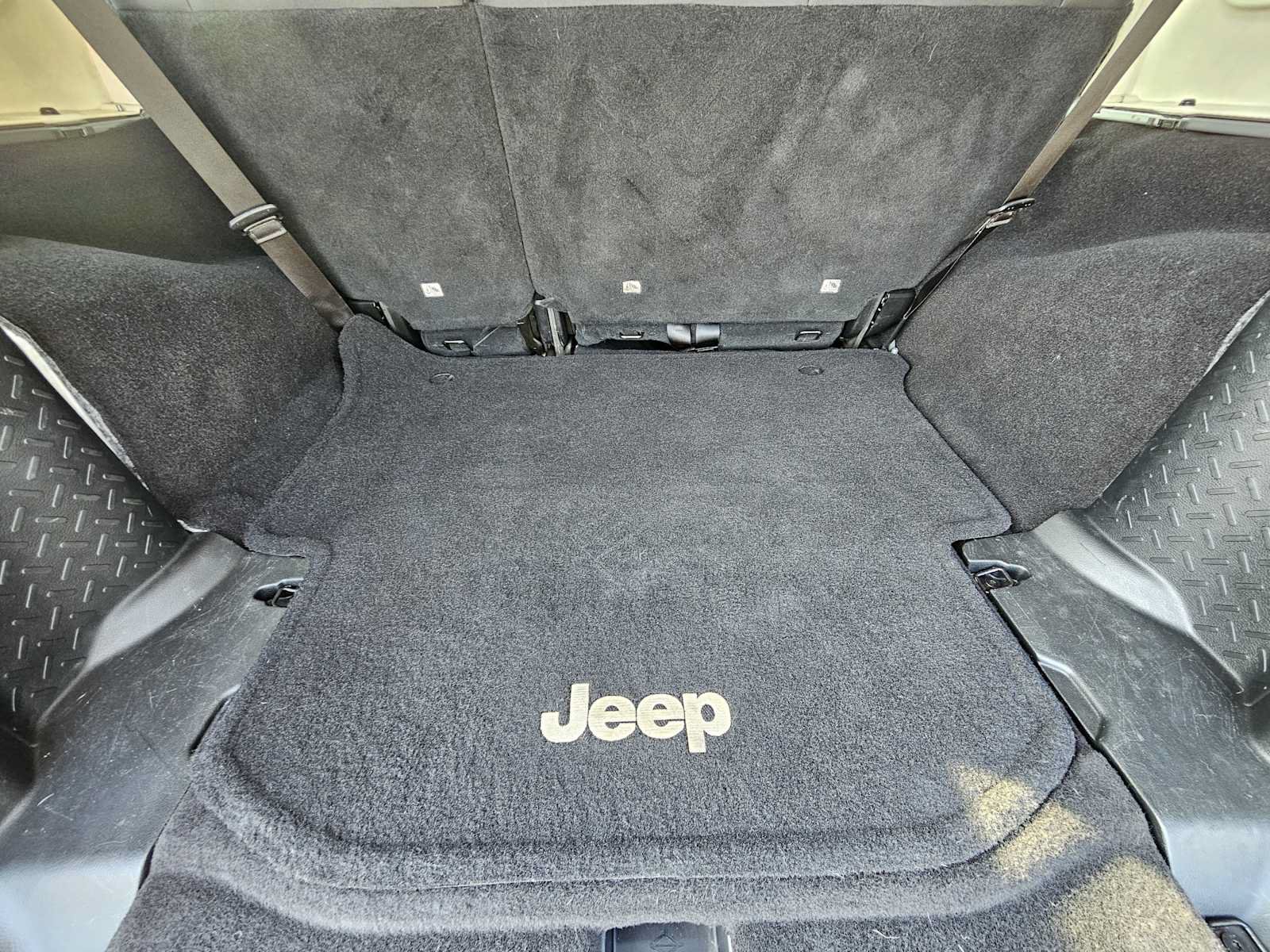 Used 2017 Jeep Wrangler Unlimited Sport w/ Quick Order Package 24S AWD/4WD image 29