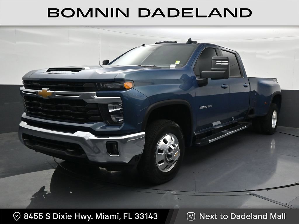 Used 2026 Chevrolet Silverado 3500 LT AWD/4WD image 1