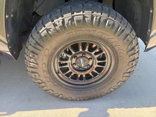 Used 2024 Toyota Tundra Limited AWD/4WD image 22