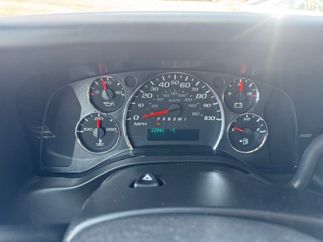Used 2013 Chevrolet Express 2500 RWD image 14