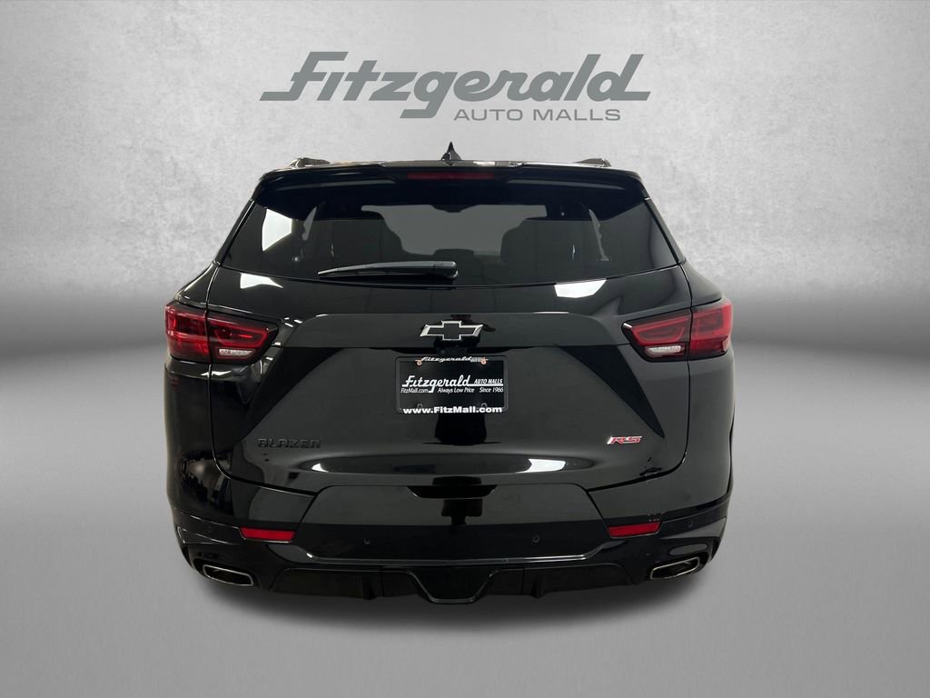 Used 2025 Chevrolet Blazer RS w/ Driver Confidence II Package image 4