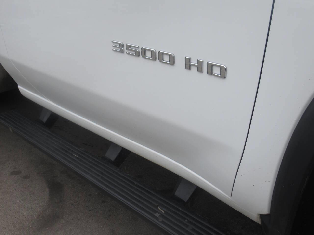 Used 2022 Chevrolet Silverado 3500 W/T w/ WT Convenience Package AWD/4WD image 6