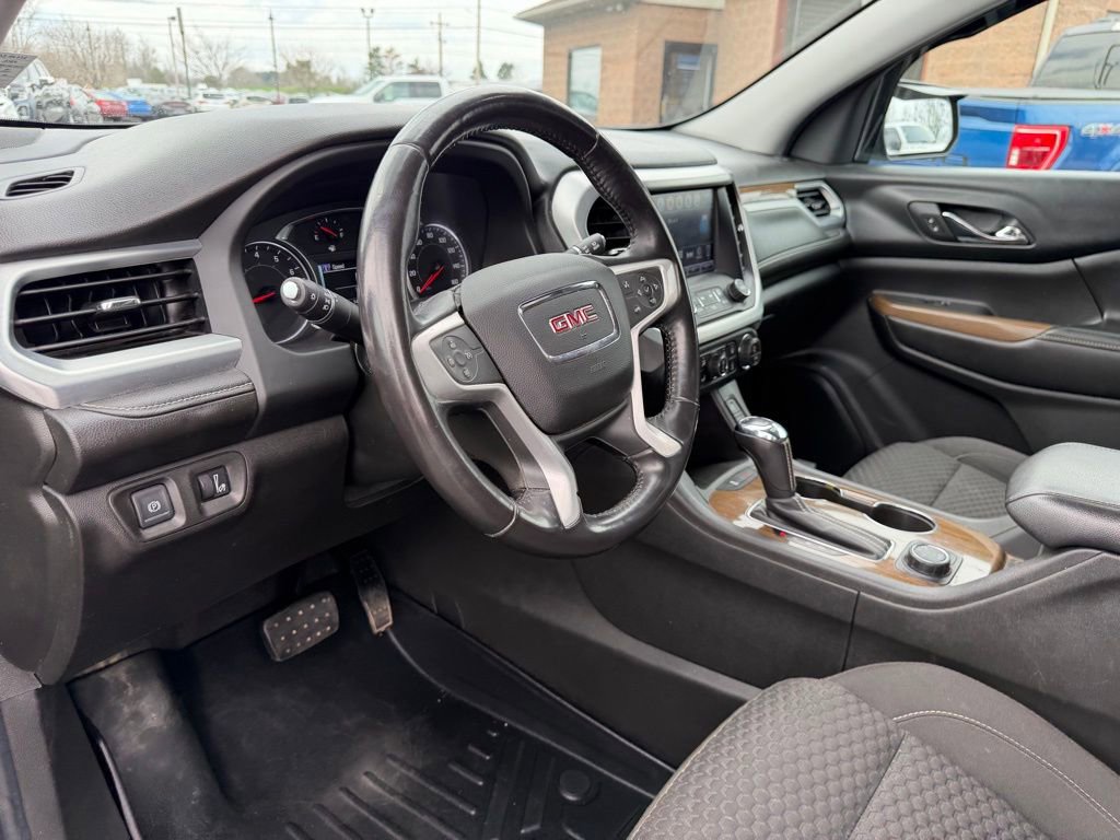 Used 2018 GMC Acadia SLE w/ Driver Alert Package I AWD/4WD image 21
