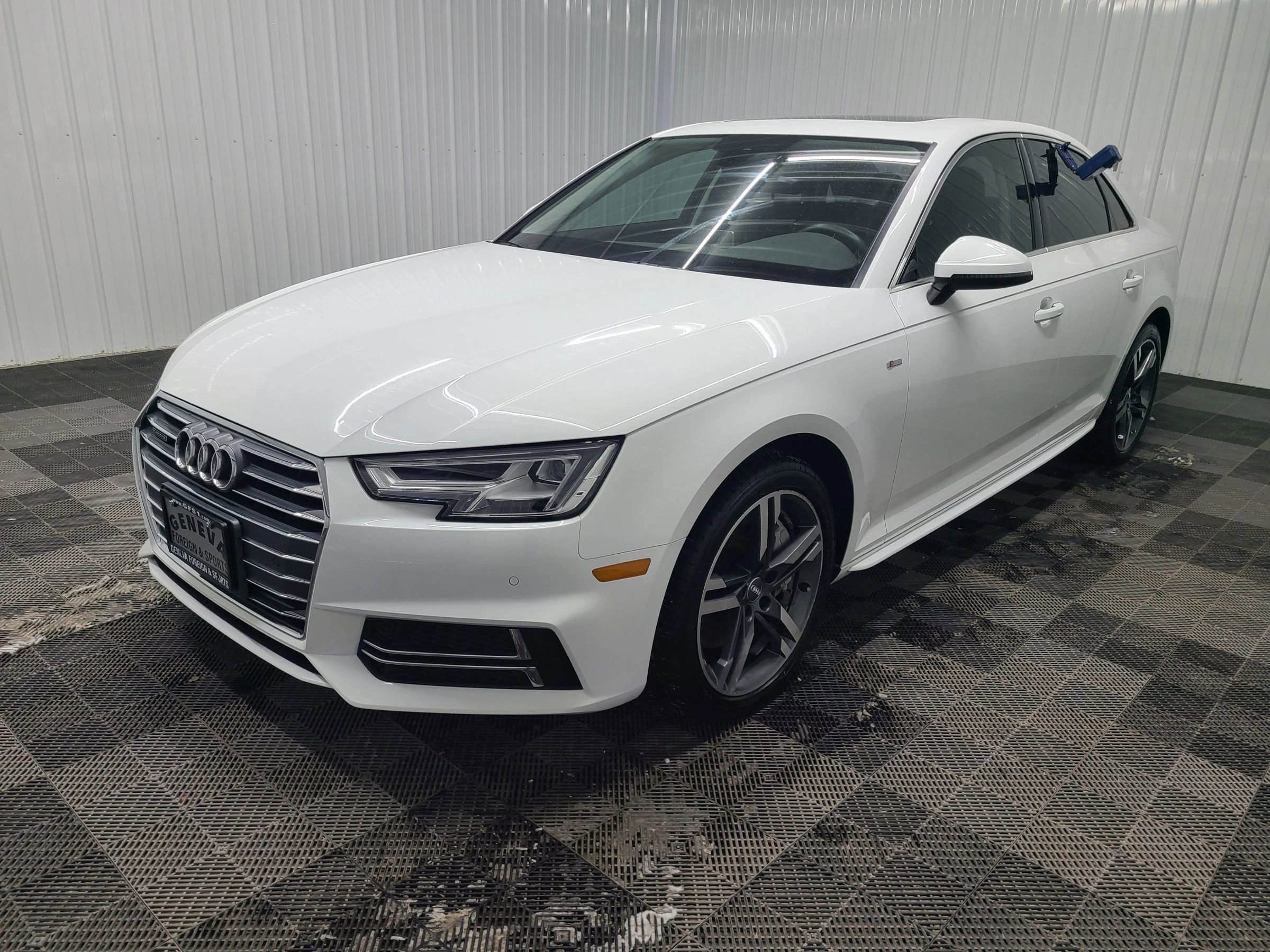Used 2017 Audi A4 2.0T Premium Plus w/ Premium Plus Package image 6