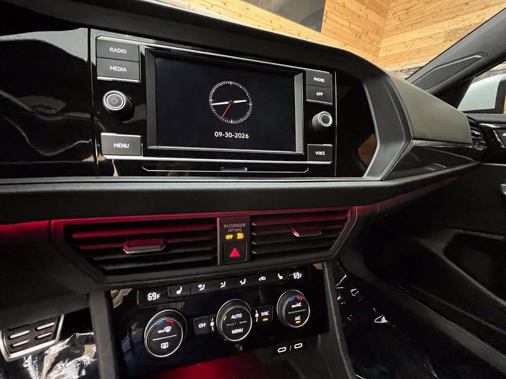 Used 2021 Volkswagen Jetta GLI FWD image 28