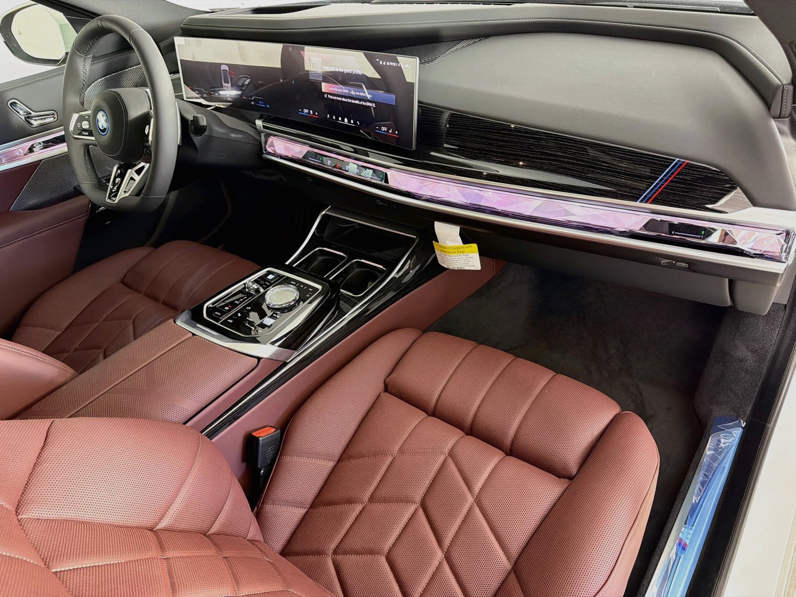 New 2026 BMW 750e xDrive w/ Premium Package AWD/4WD image 31