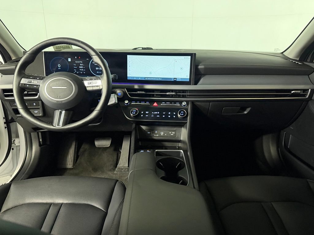 Used 2025 Hyundai Sonata Limited FWD image 12
