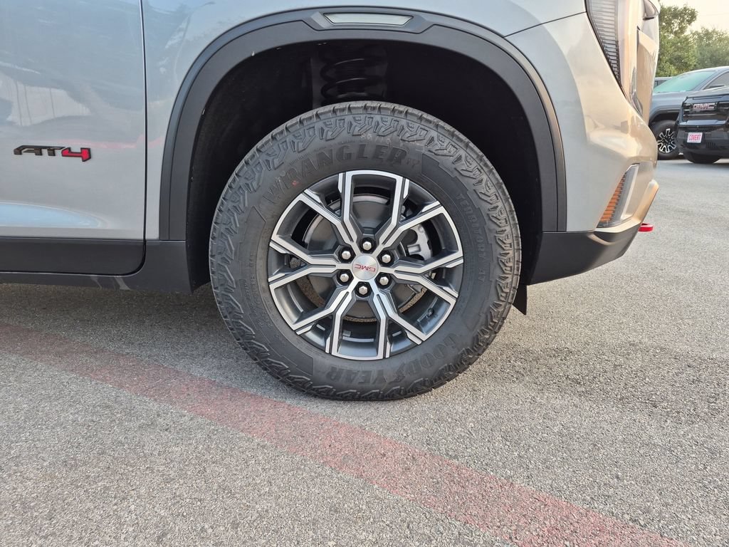 New 2026 GMC Acadia AT4 w/ Luxury Package AWD/4WD image 17