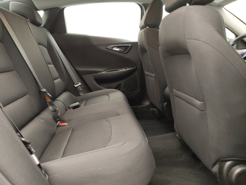 Used 2021 Chevrolet Malibu LS FWD image 19